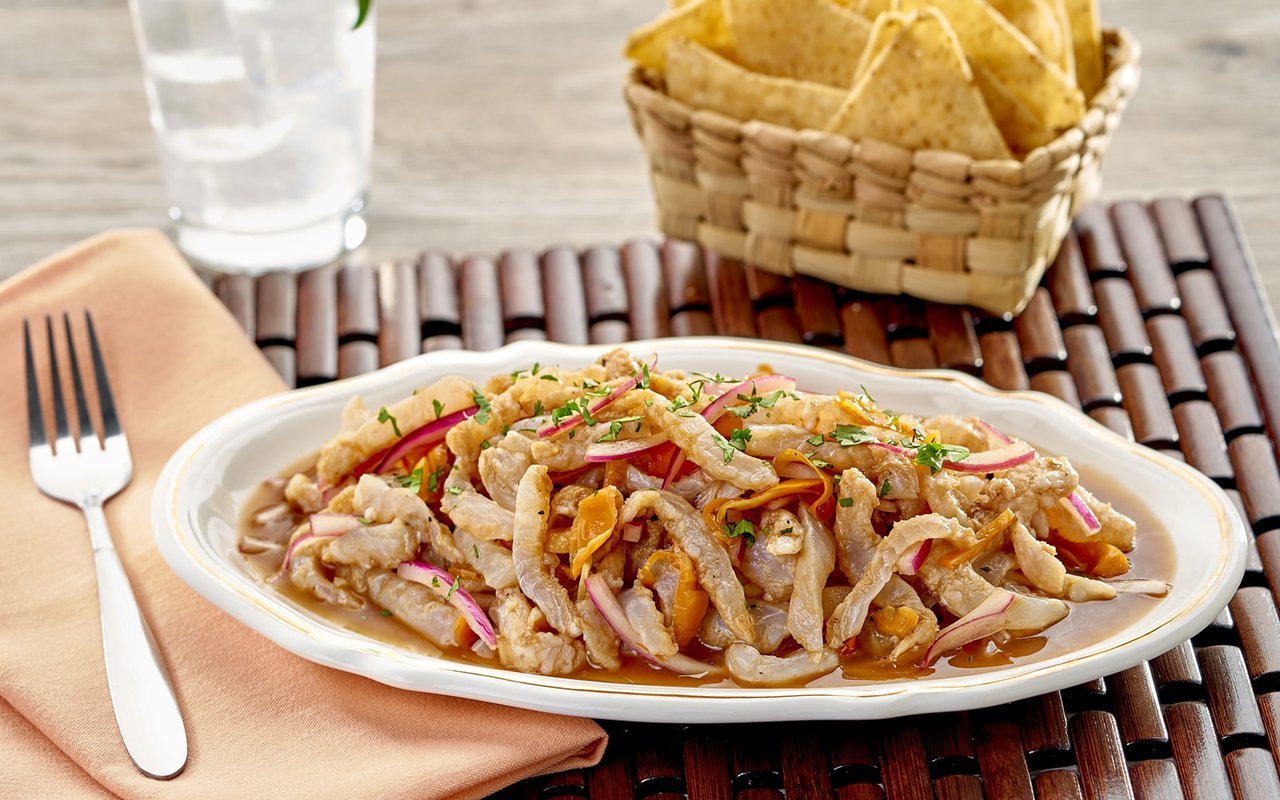 Comida local en la playa